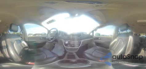 2018 Chrysler Pacifica Touring L z USA, uszkodzony, nr VIN 2C4RC1BG8JR188868